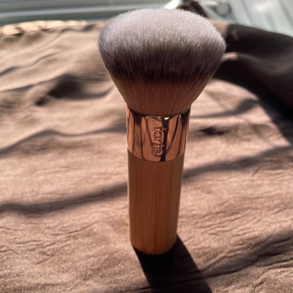 Tarte Buffer Brush - Picture 5 of 5
